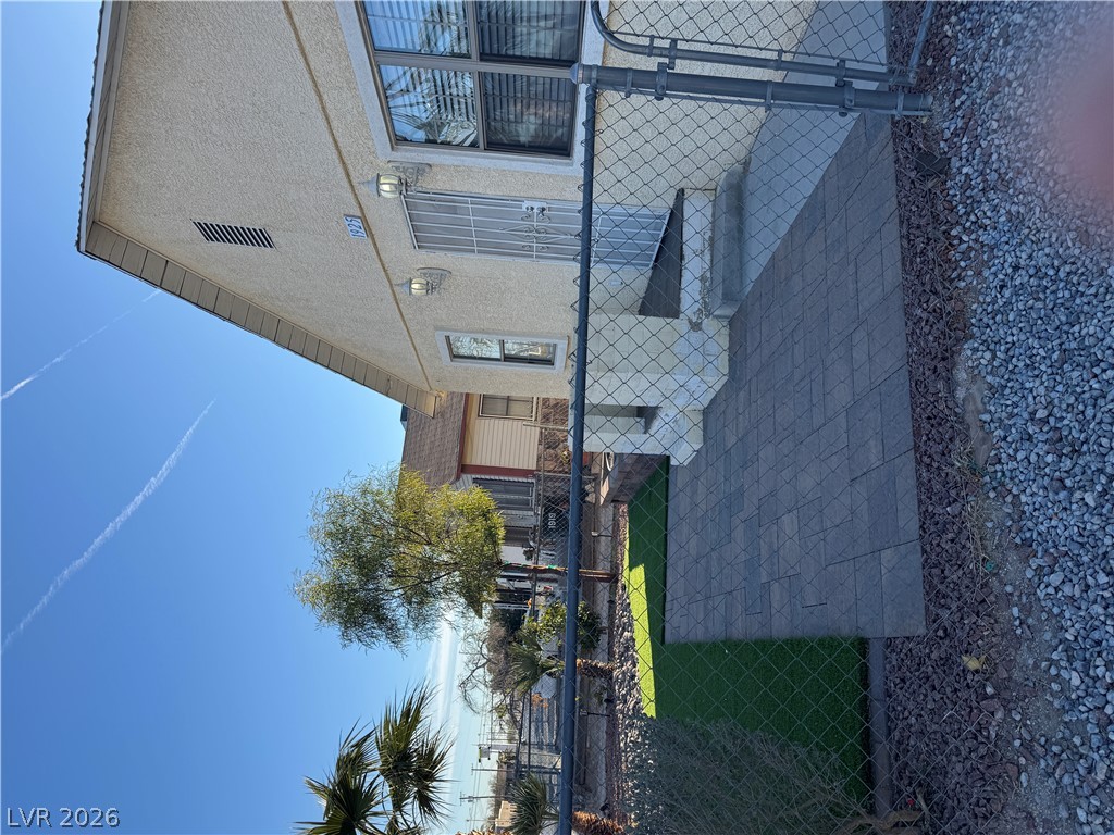1925 North Bruce Street